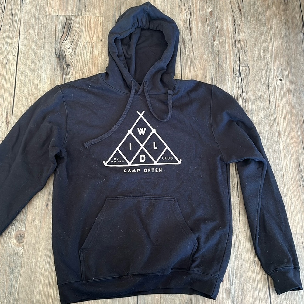 Wild outdoors club Black Hoodie Size S